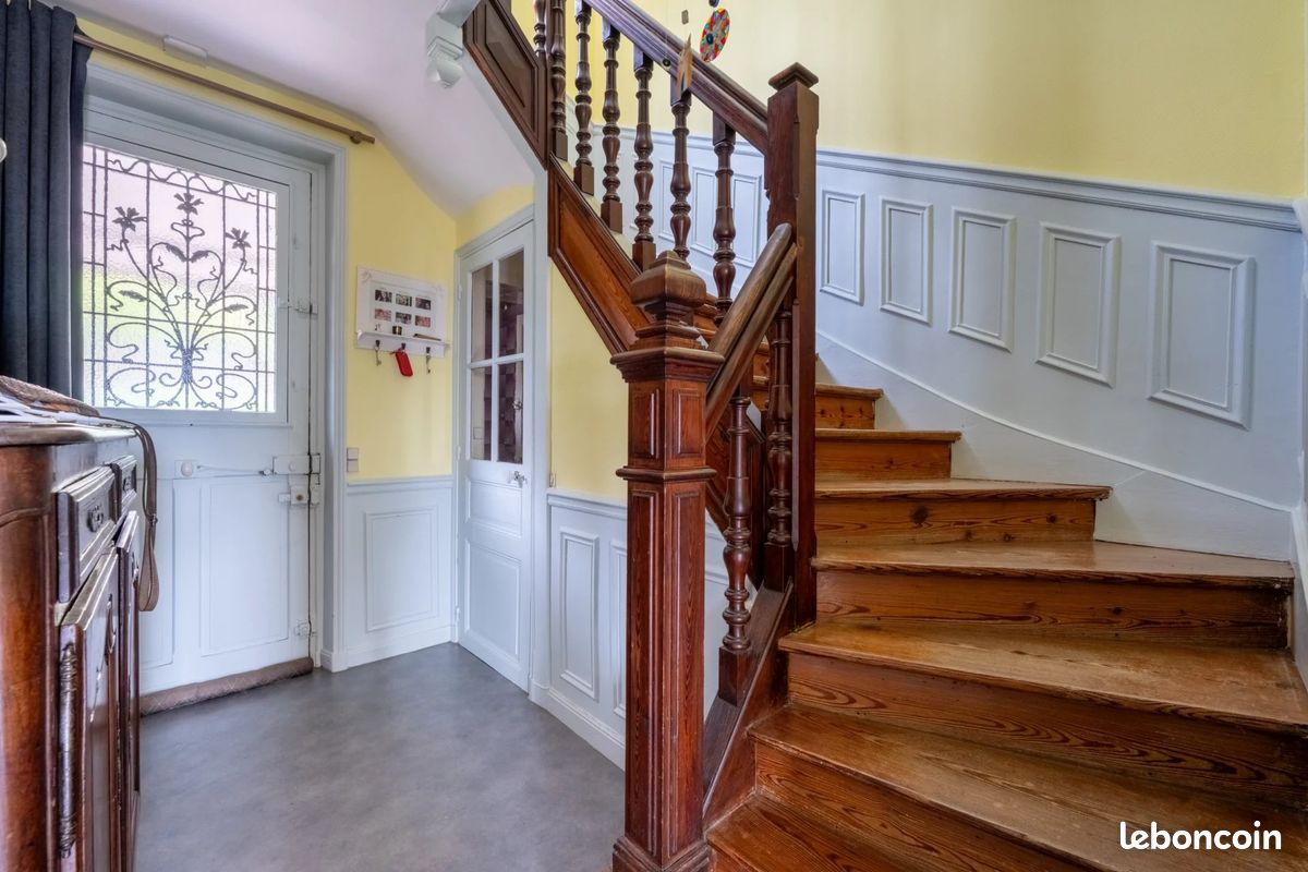 Maison 8 pièces 170 m² · à Vaux-sur-Seine · 170 m² · 450 000 €