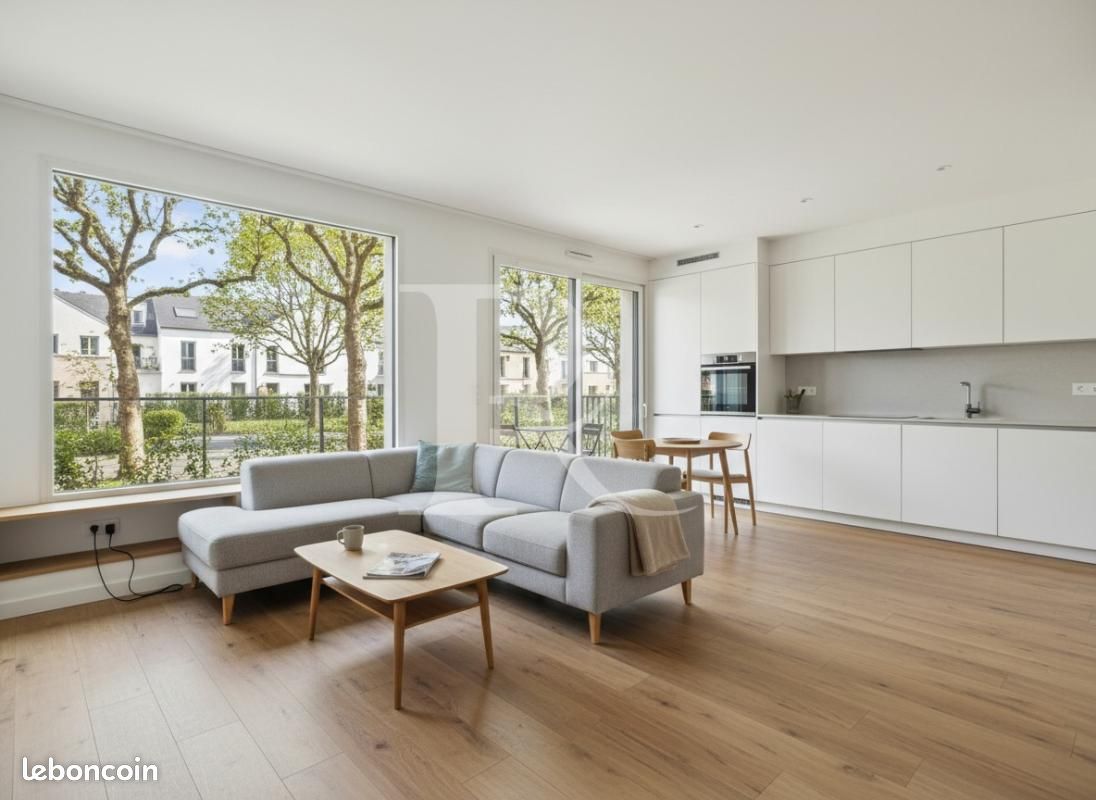 Appartement 2 pièces 43 m² · à Fontenay-sous-Bois · 43 m² · 317 000 €