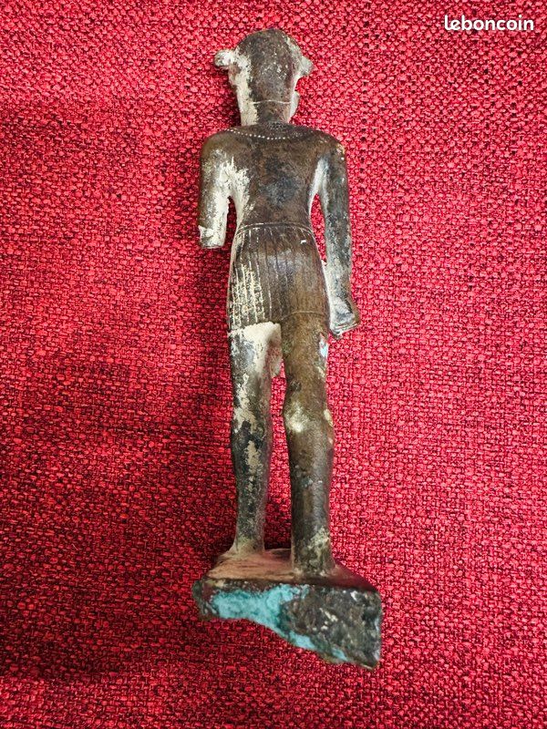Figure égyptienne. Dieu Amon. 27 cm - Reproductions égyptiennes