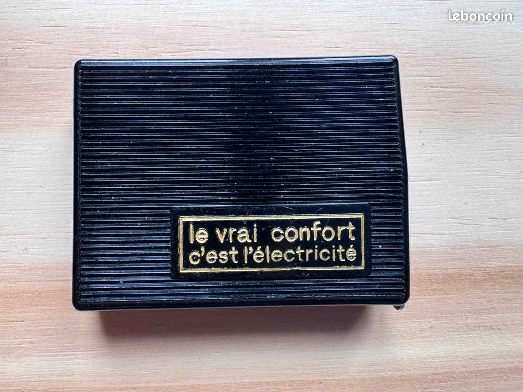 lot autocollants anciens publicitaire EDF économie d'energie 1973
