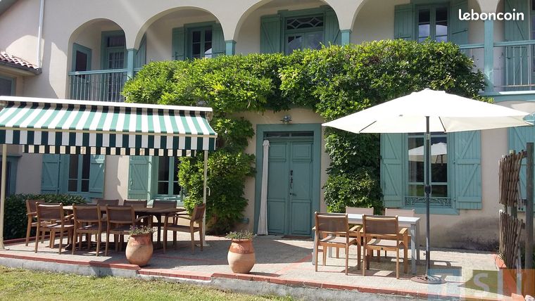 Maison 22 pièces 545 m²