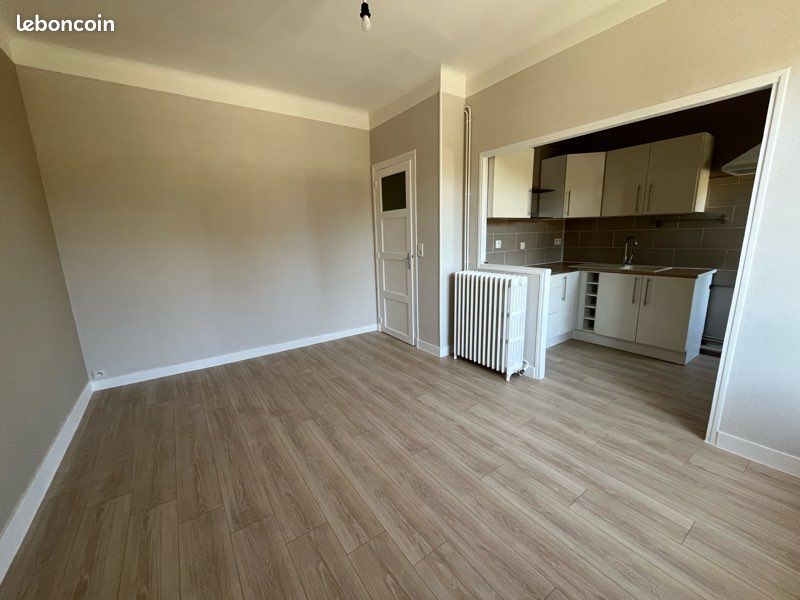 Appartement 2 pièces 38 m² · à Condé-en-Normandie · 38 m² · 48 500 €