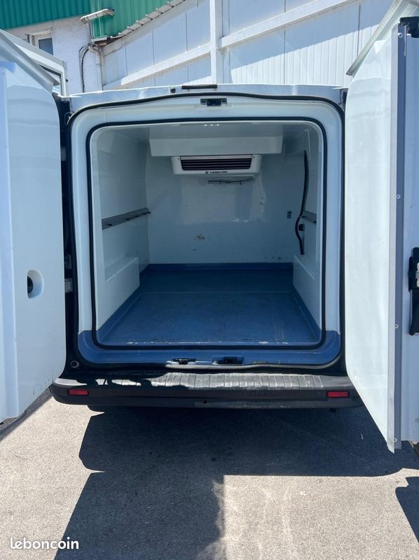 RENAULT TRAFIC L1H1 dCi 120 Ch EURO 6 FRIGORIFIQUE *21 000 HT (image 5)