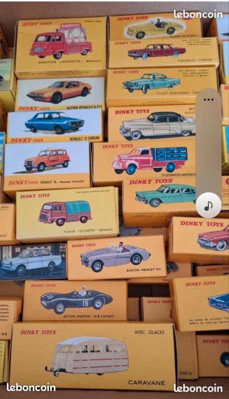 DINKY TOYS FRANCE 811 Caravane Etat D Usage Pour Pieces Ou Restauration DINKY TOYS FRANCE 811 Caravane Etat D Usage Pour Pieces Ou Restauration