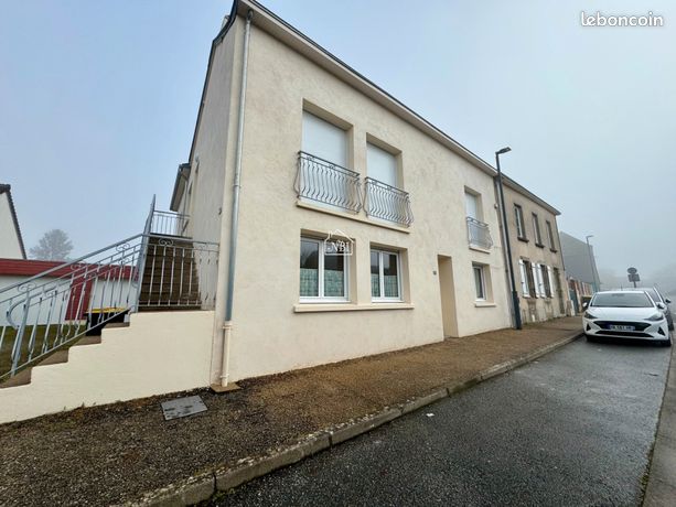 Appartement rez de jardin T4 avec jardin et garage LAVAL GRENOUX