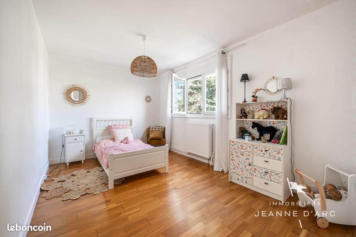 Maison 7 pièces 190 m² (image 13)