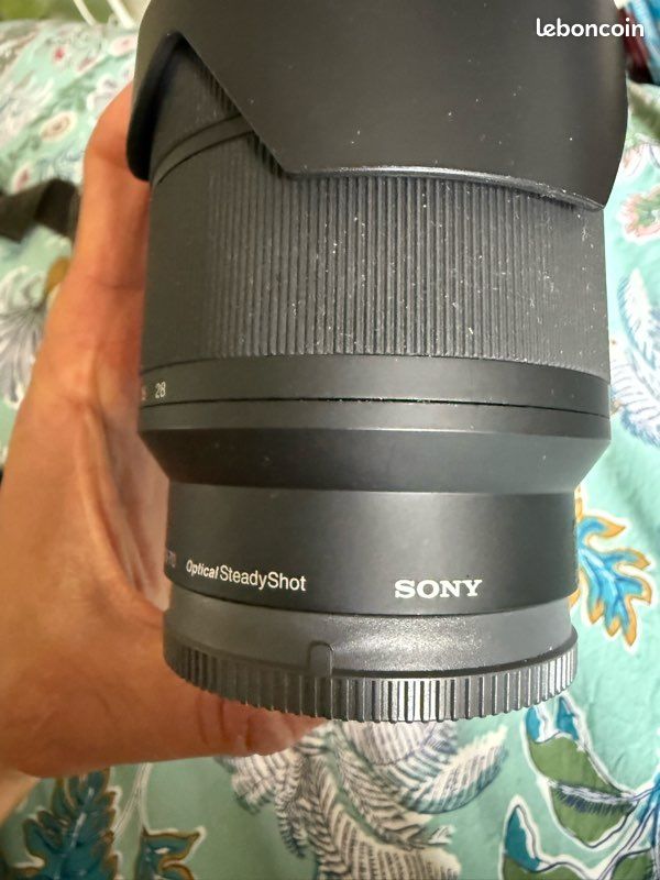 Sony FE 28-70 mm f/3.5-5.6 OSS ventes flash - Les Numériques