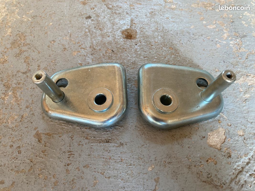Support roue avant tondeuse thermique KUBOTA (image 2)