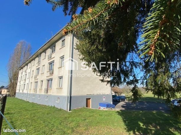 Immeuble 330 m² GRANDVILLARS