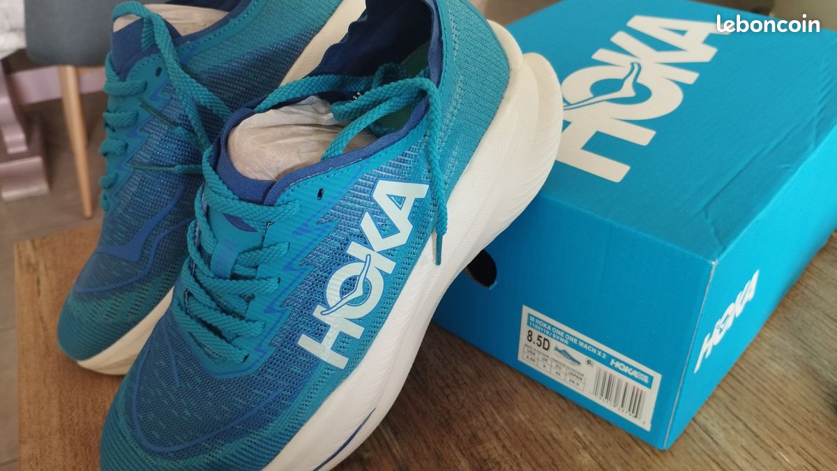 Hoka One mach x2 (image 1)