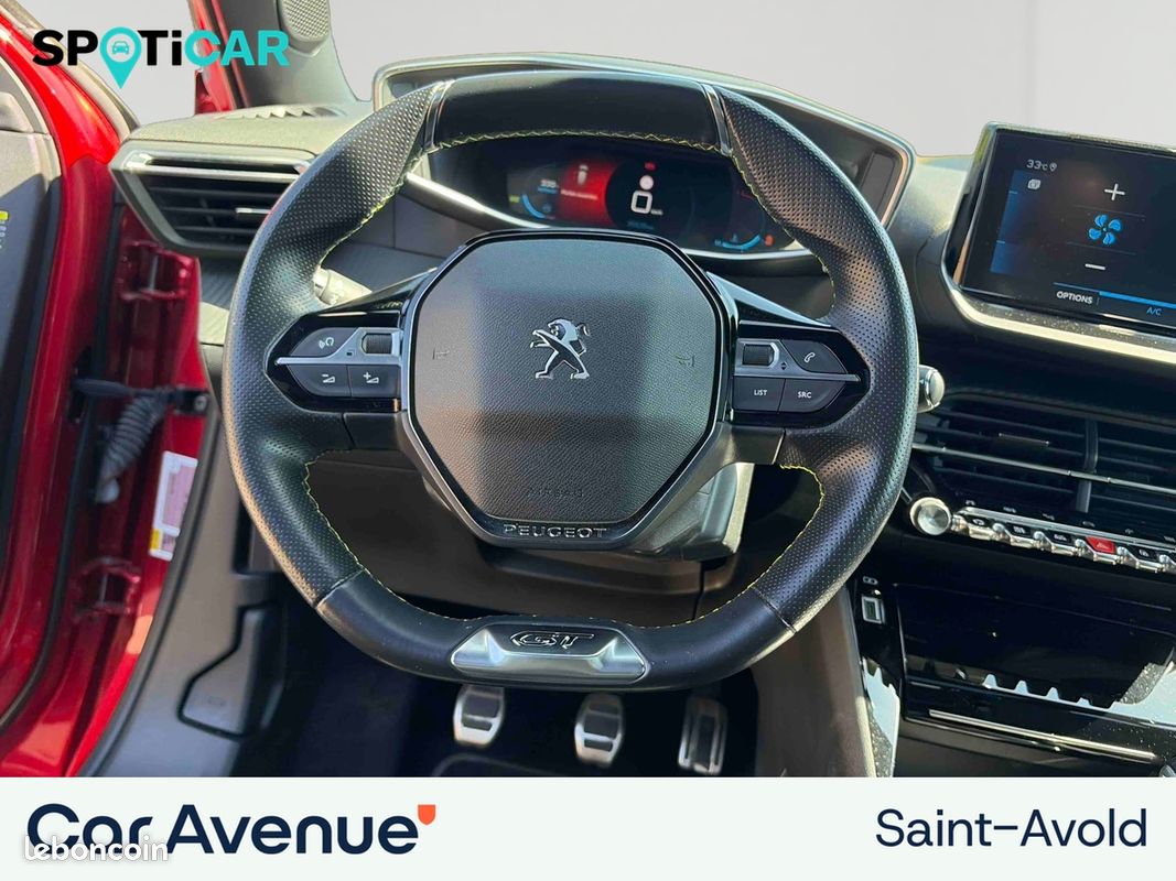 PEUGEOT 2008 PureTech 130 S&S BVM6 GT (image 15)