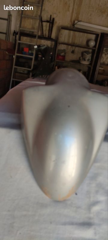 Garde boue avant scooter yseo (image 1)