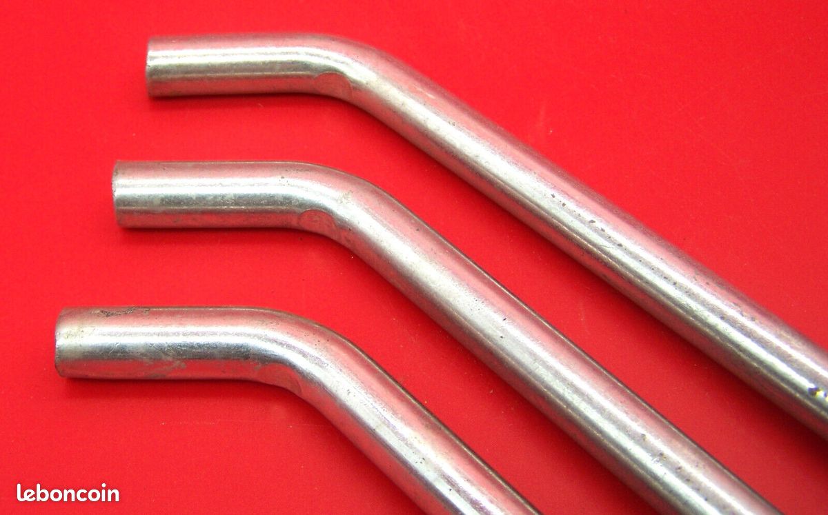 3 Supports pattes mural metallique avec fixation boulons (image 3)