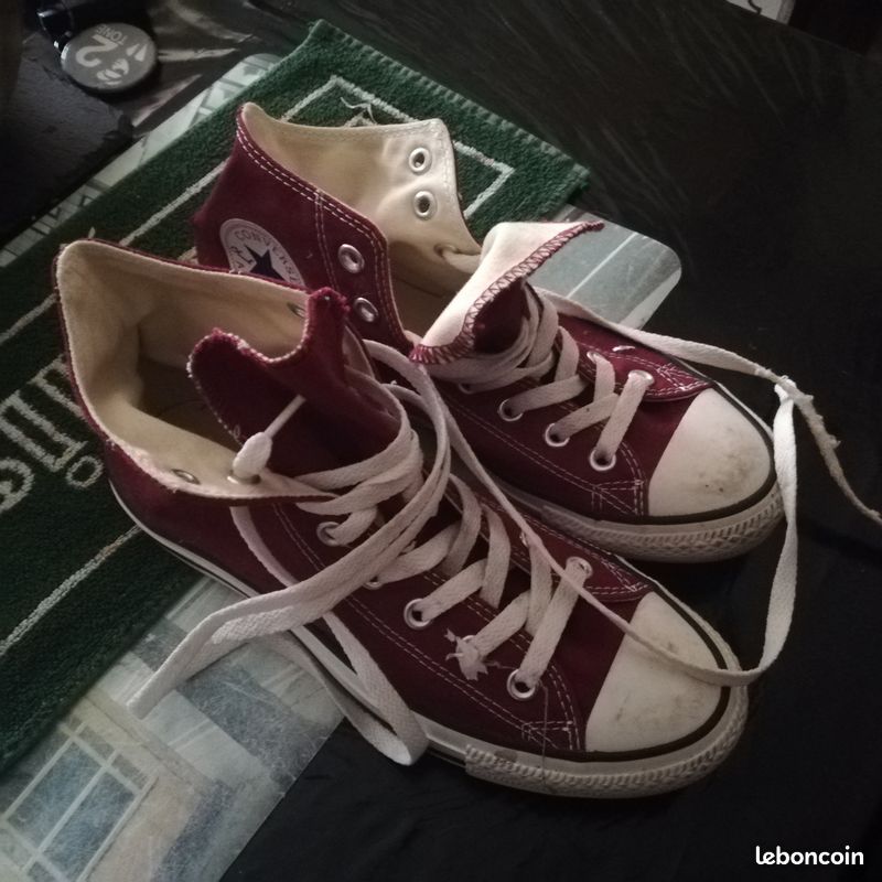 Basket converse chuck taylor taille haute bordeaux taille 40 tres bon etat (image 1)