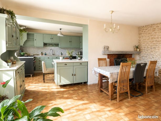 Maison 6 pièces 156 m²