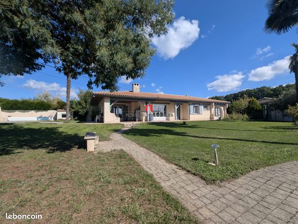 Propriété 5 pièces 126 m²