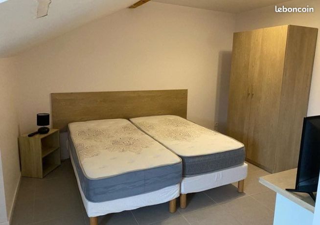 Studio 1 pièce 30 m²