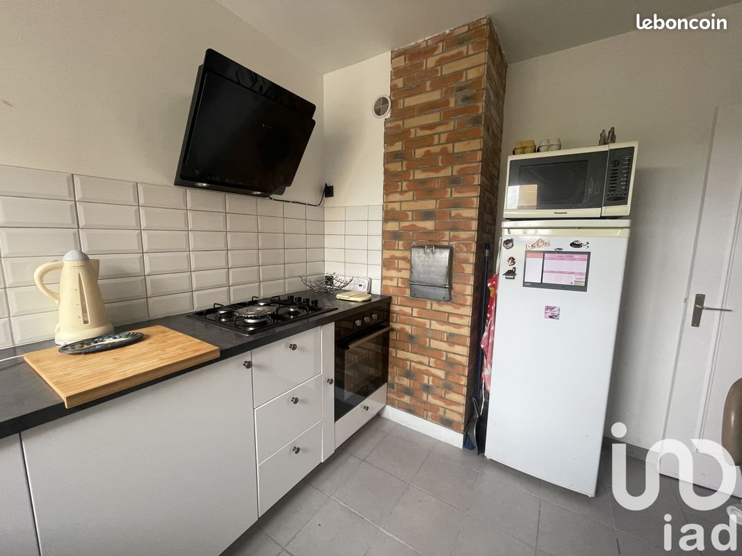 Appartement 5 pièces 89 m² · à Épinay-sous-Sénart · 89 m² · 155 000 €