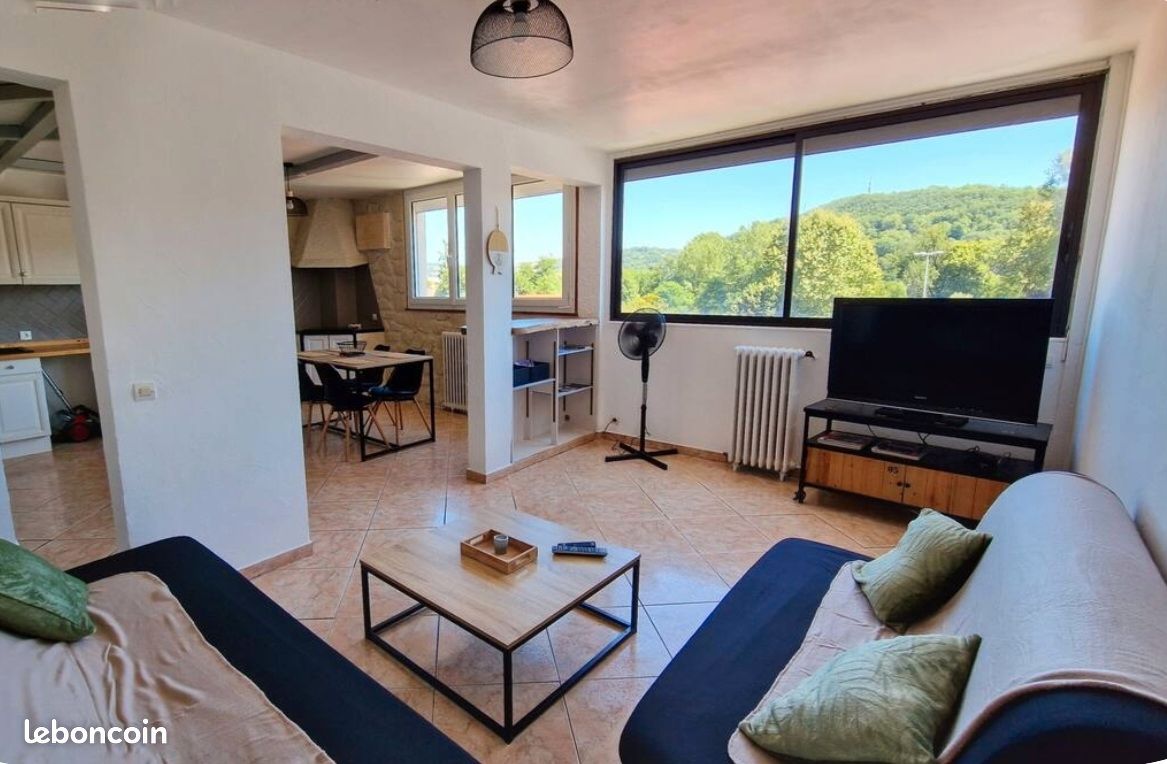 Appartement 4 pièces 70 m² · à Figeac · 70 m² · 700 €/mois