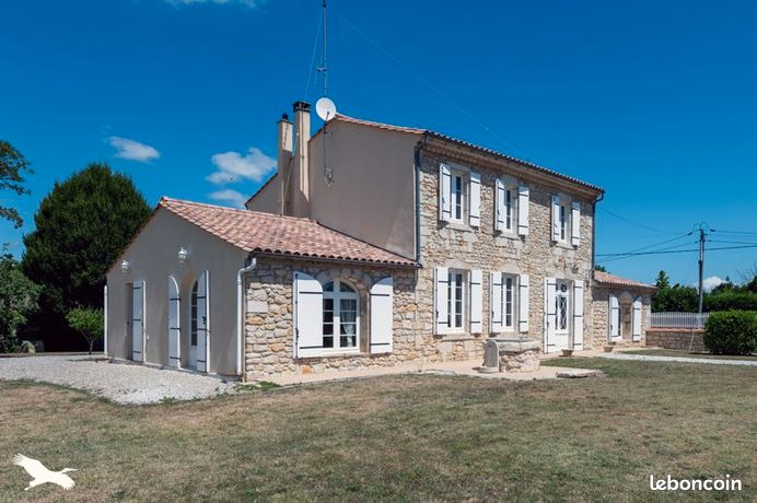 Maison 8 pièces 231 m²
