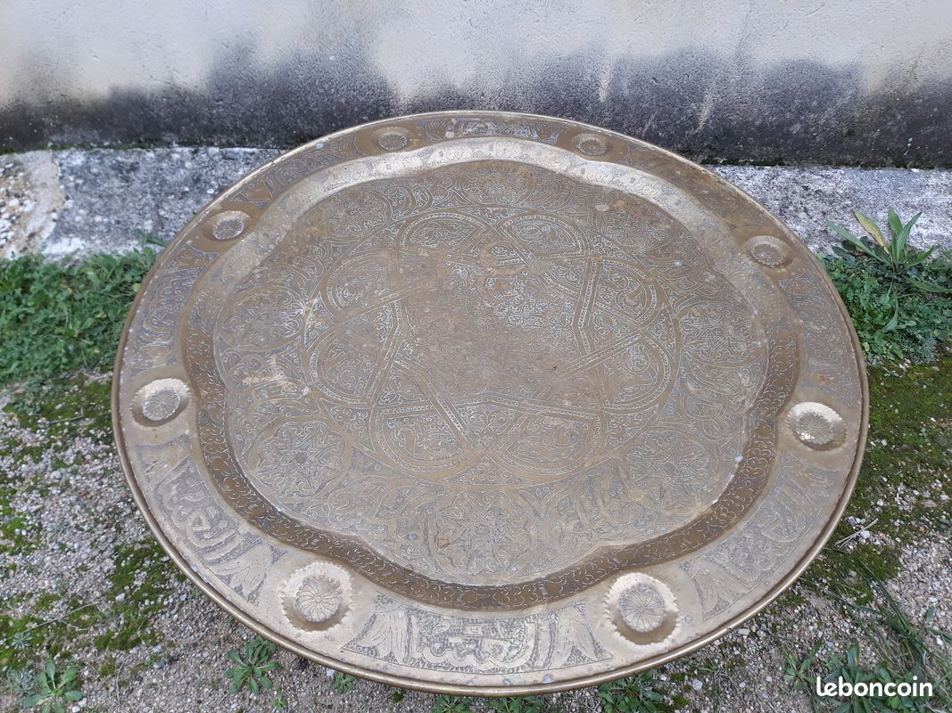 Table basse plateau en cuivre (image 1)