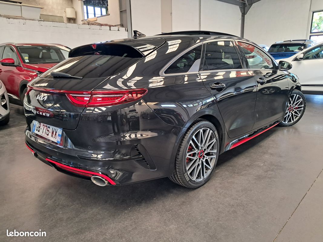 Kia proceed 1.6 T-GDI 204 ISG GT DCT7 faible kms (image 2)