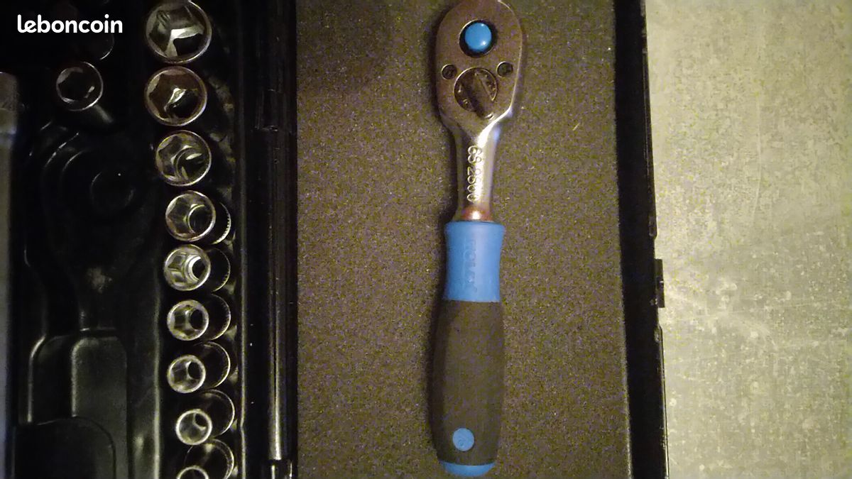 Coffret à douilles (image 2)