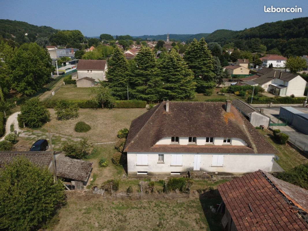 Maison 8 pièces 209 m² · à Bergerac · 209 m² · 265 000 €