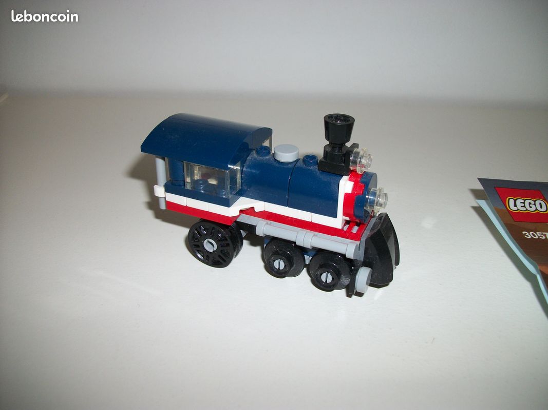 LEGO CREATOR locomotive ref 30575 Jeux Jouets