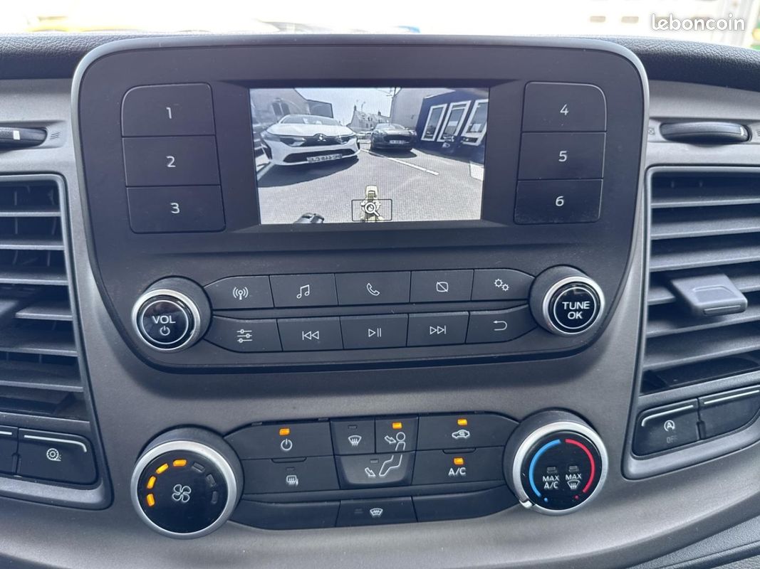 Ford Transit 2T CCb P350 L2 2.0 EcoBlue 165ch HD RJ Trend BENNE (image 14)
