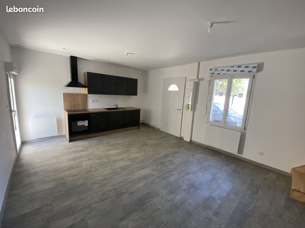Maison 2 pièces 45 m² · à Salency · 45 m² · 700 €