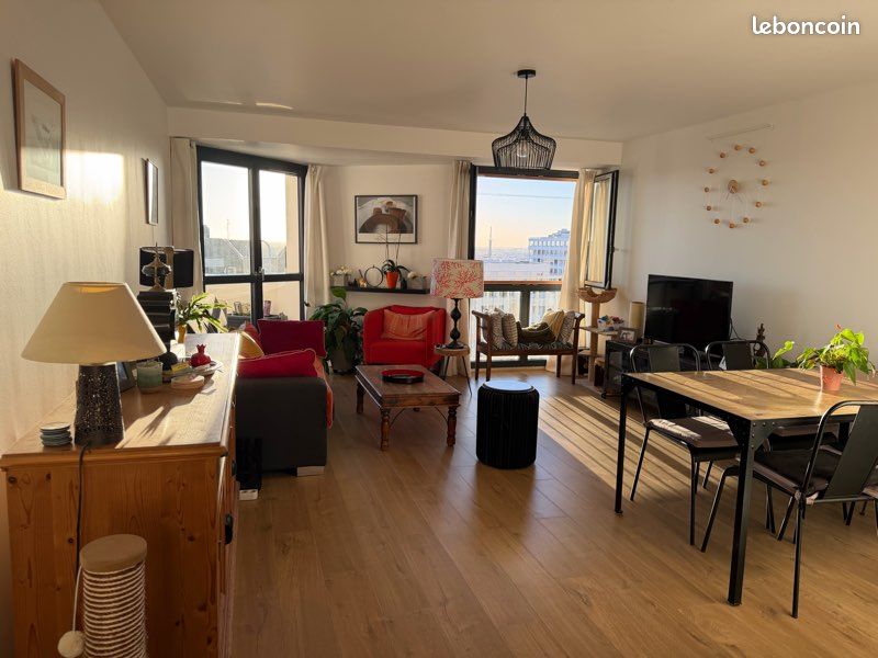 Parking 88 m² · à Rennes · 88 m² · 285 000 €