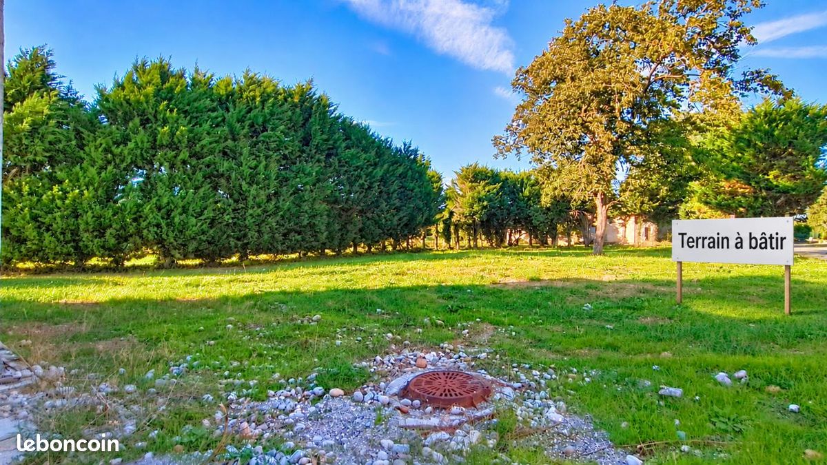 Terrain 418 m² · à Châteauneuf-sur-Isère · 106 000 €