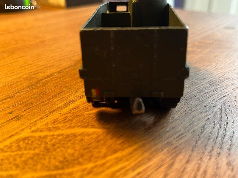 Dinky Toys Half-track Militaire Réf 822 Avec Mitrailleuse D'origine Et Chenilles - Occasion