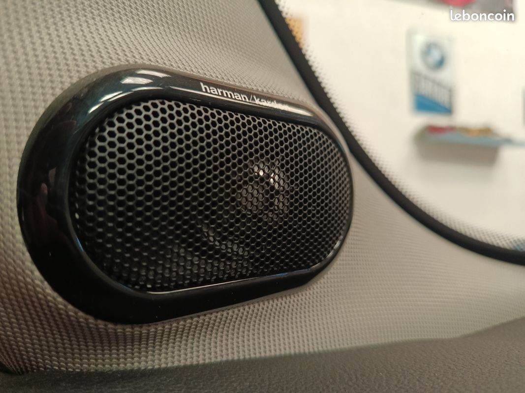 Mini 102 ch boite auto 5 portes sur-équipée ur-équipée (image 12)