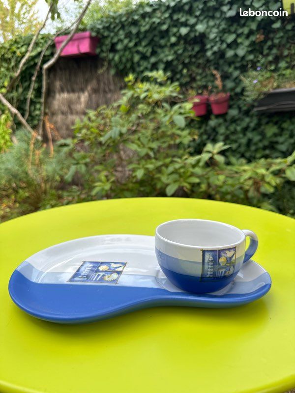 Tasse et plat (image 1)