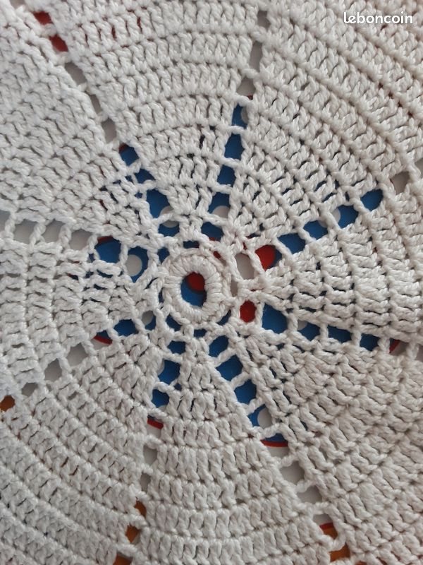 Napperon rond 34,5 x 34,5 cm 100 pr cent coton (image 2)