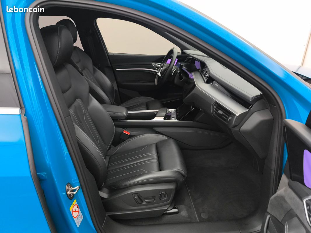 AUDI e-tron 55 quattro 408 ch Edition One (image 39)