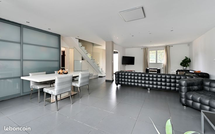 Maison 6 pièces 192 m² — 7