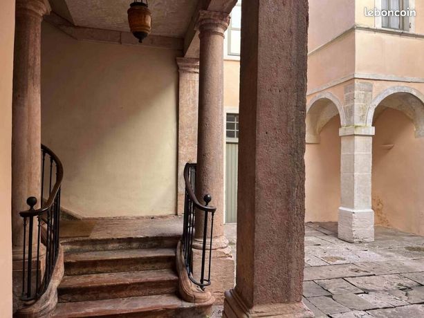 Hotel particulier 9 pièces 255 m²