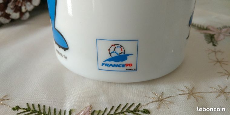 Tasse Coupe Du Monde France 98 – Footix – Arcopal – Publicitaire – État Neuf