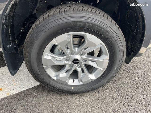 Isuzu D-MAX 2.2 DDI 164CH EVOLUTION SPACE M/T (image 8)