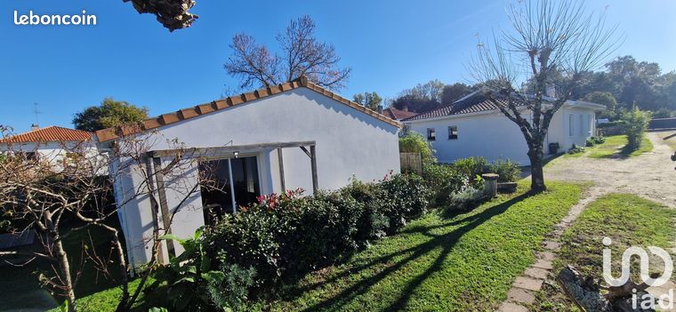 Maison 12 pièces 212 m²