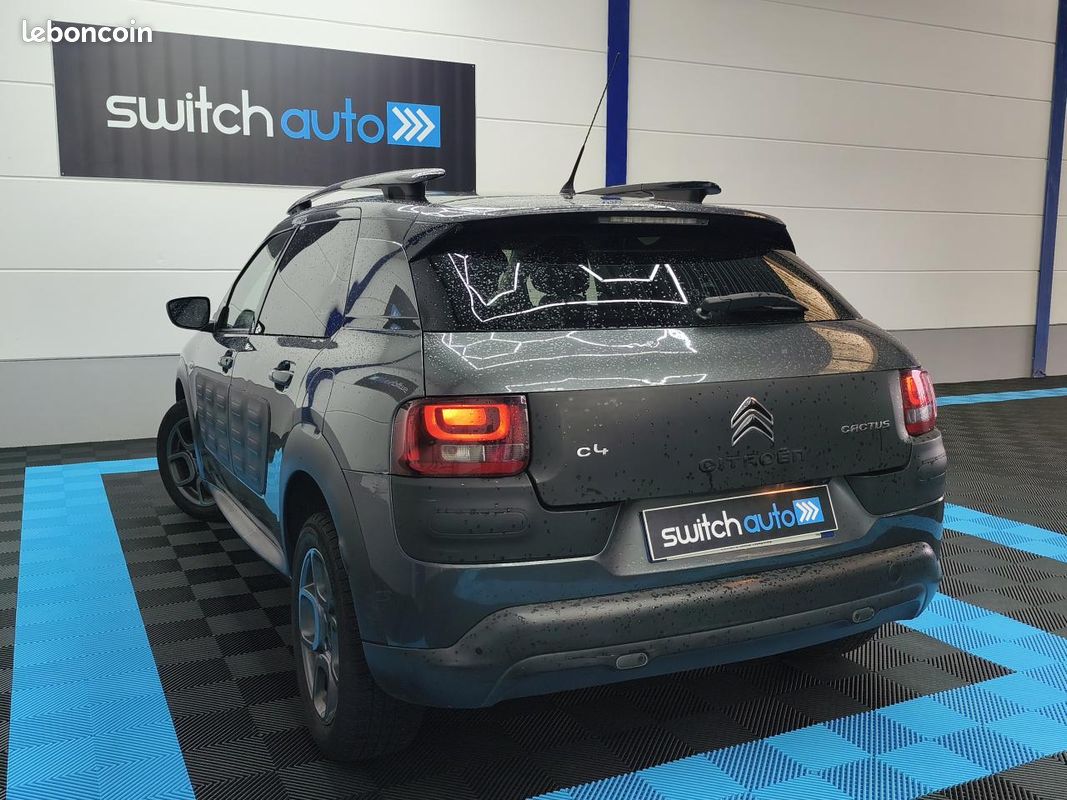Citroen c4 cactus 1.2 ess 82 cv shine / suivi complet / distrib ok / camera recul / bluetooth / garantie (image 5)