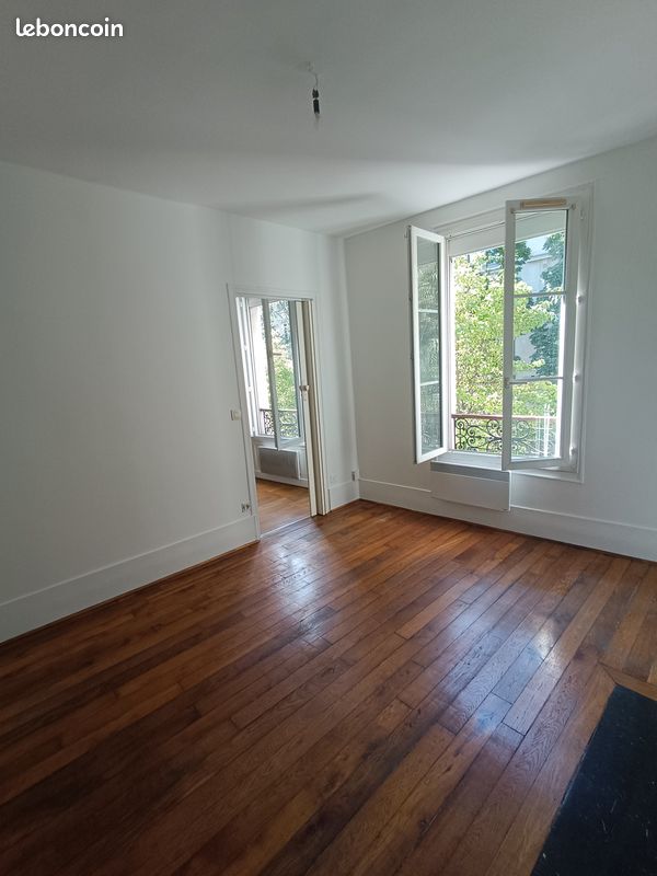 Appartement 3 pièces 42 m² · à Paris · 42 m² · 380 000 €