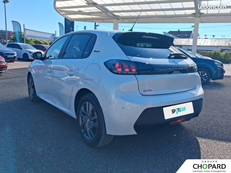 Peugeot 208 BlueHDi 100 S&S BVM6 Style (image 27)