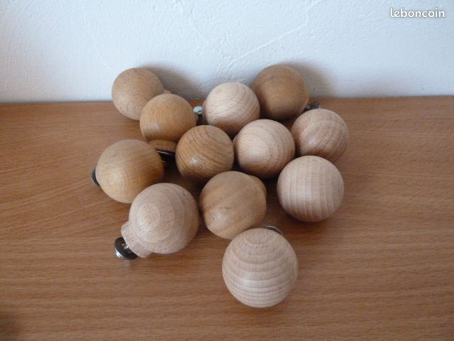 Poignée bouton bois blanc forme boule (image 6)