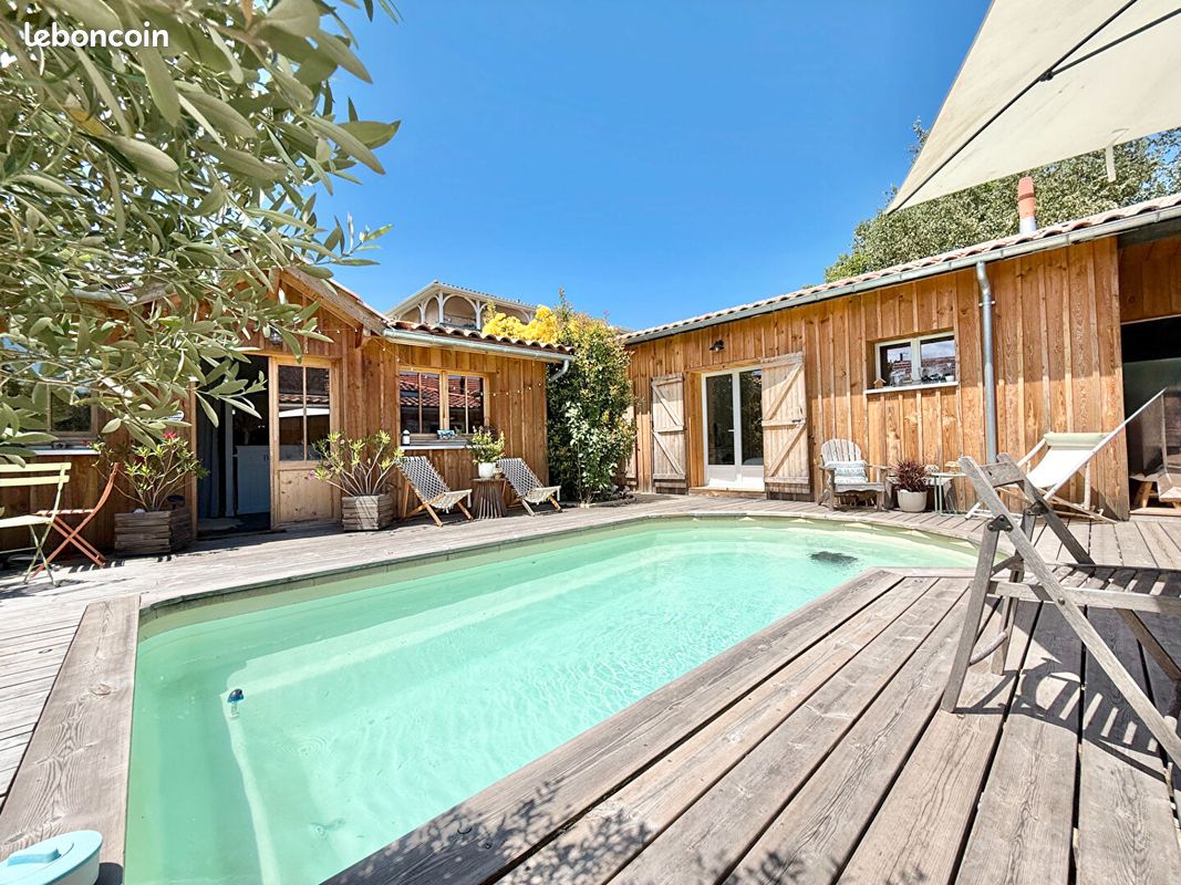 Maison 6 pièces 140 m² · à Gujan-Mestras · 140 m² · 576 800 €