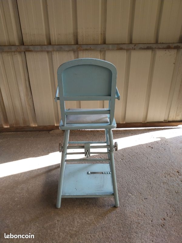 Chaise haute enfant ancienne (image 8)