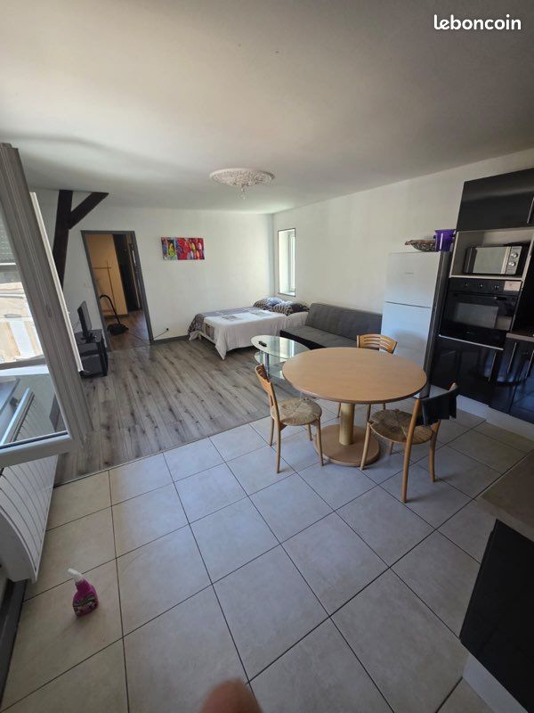 Appartement 2 pièces 55 m² · à Moulins · 55 m² · 450 €/mois